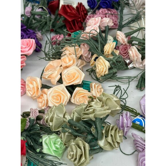 Lot of Mini Silk Rosebuds Assorted Fabric Flowers Craft Floral Decorative Set - Picture 3 of 8